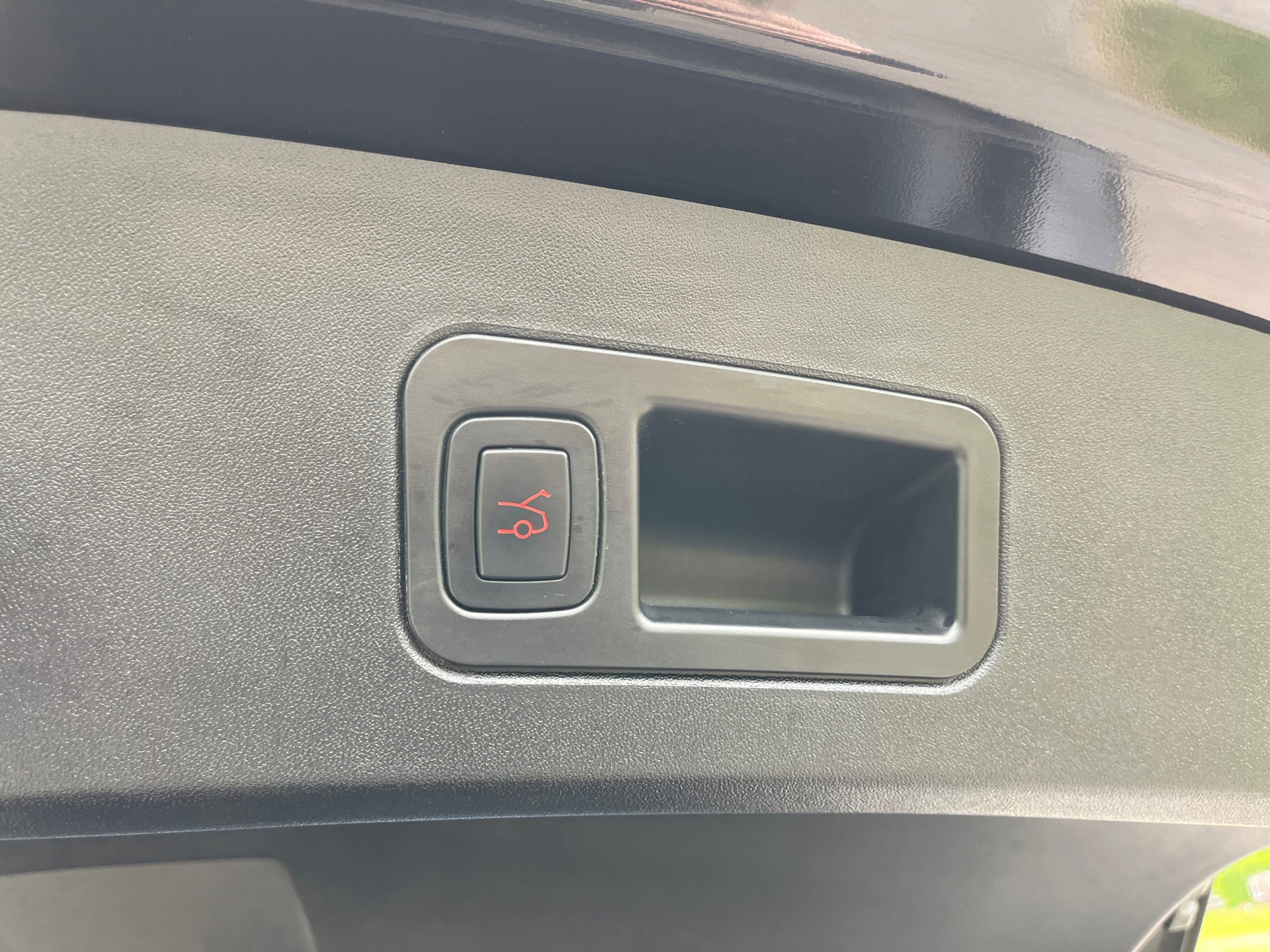 Tesla Model S 100D (2018), foto 29