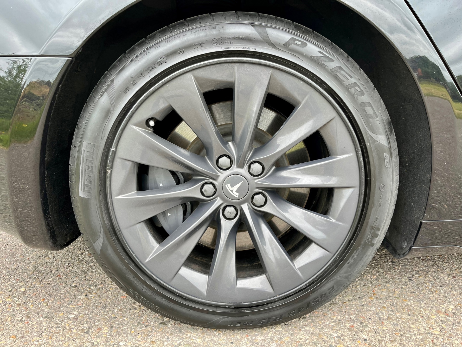 Tesla Model S 100D (2018), foto 31