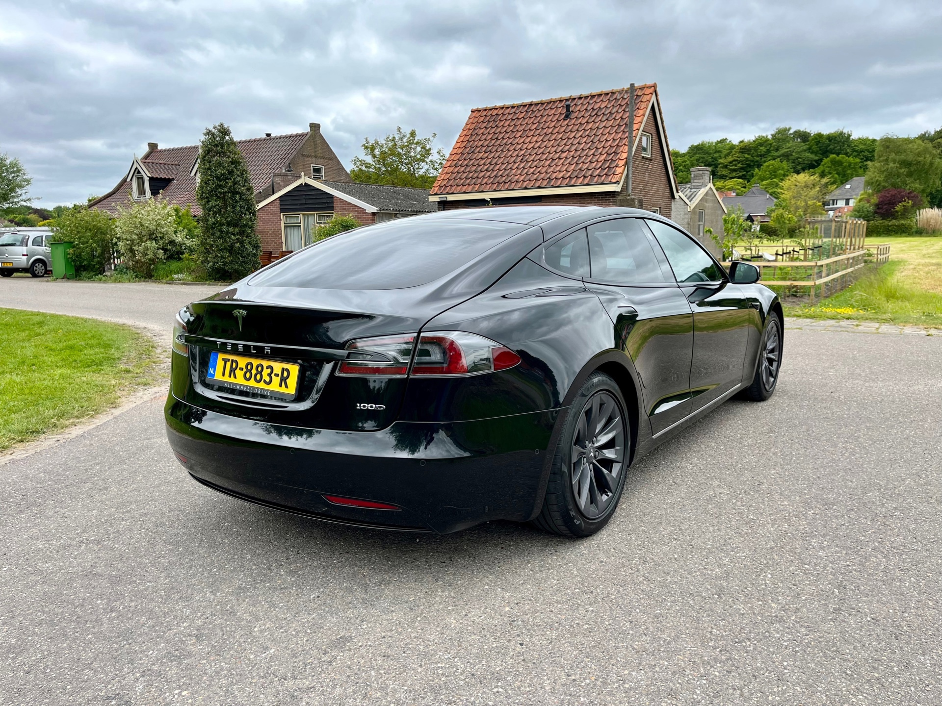 Tesla Model S 100D (2018), foto 8