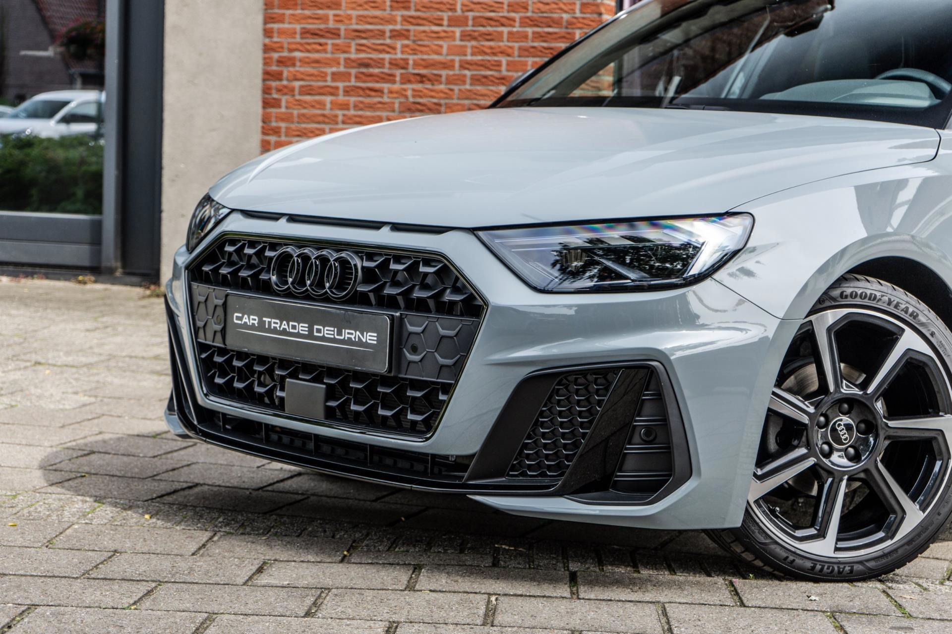 Audi A1 Sportback 30 TFSI S Edition (2022), foto 2