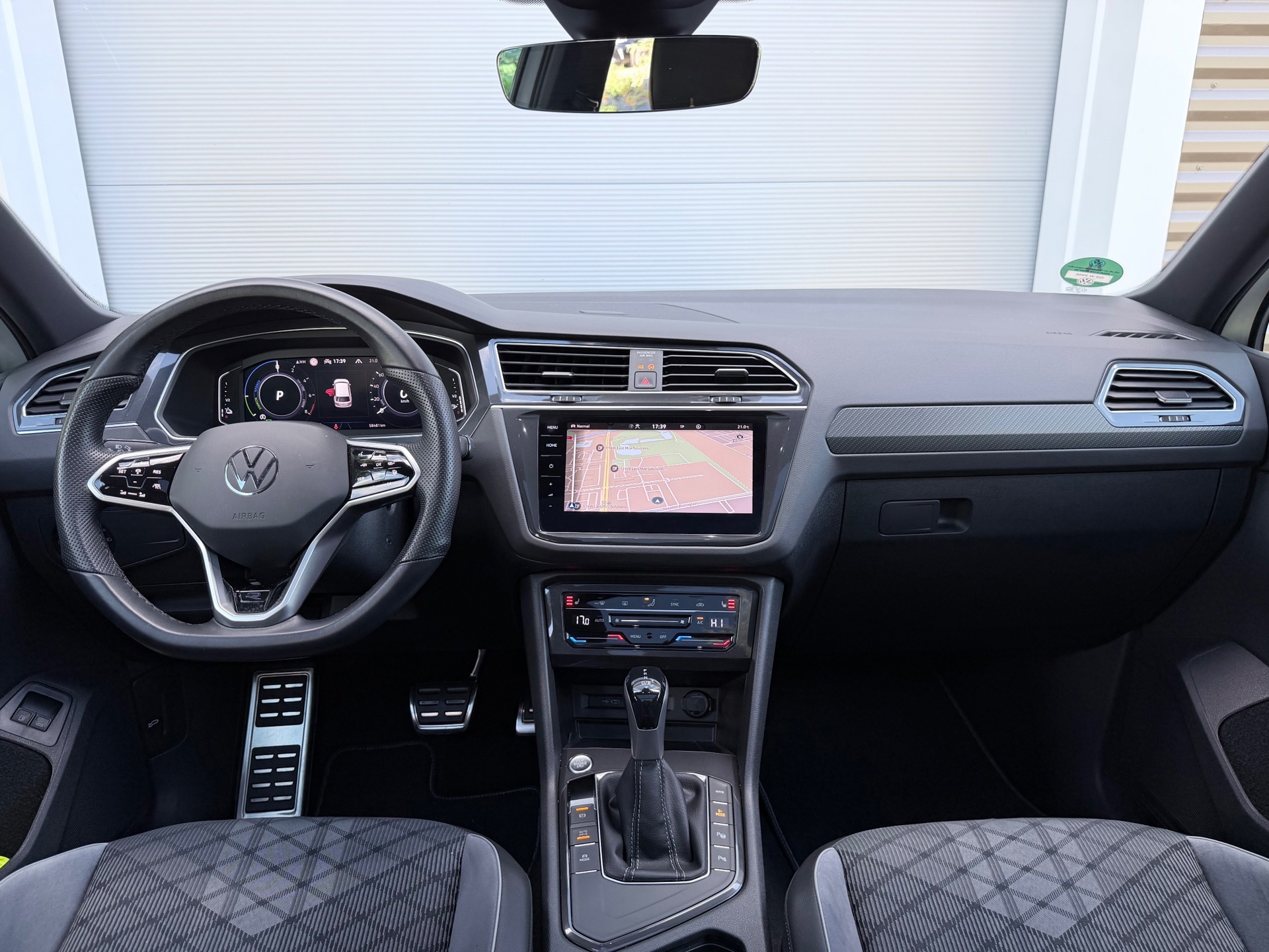 Volkswagen Tiguan 1.4 TSI eHybrid R-Line (2023), foto 11