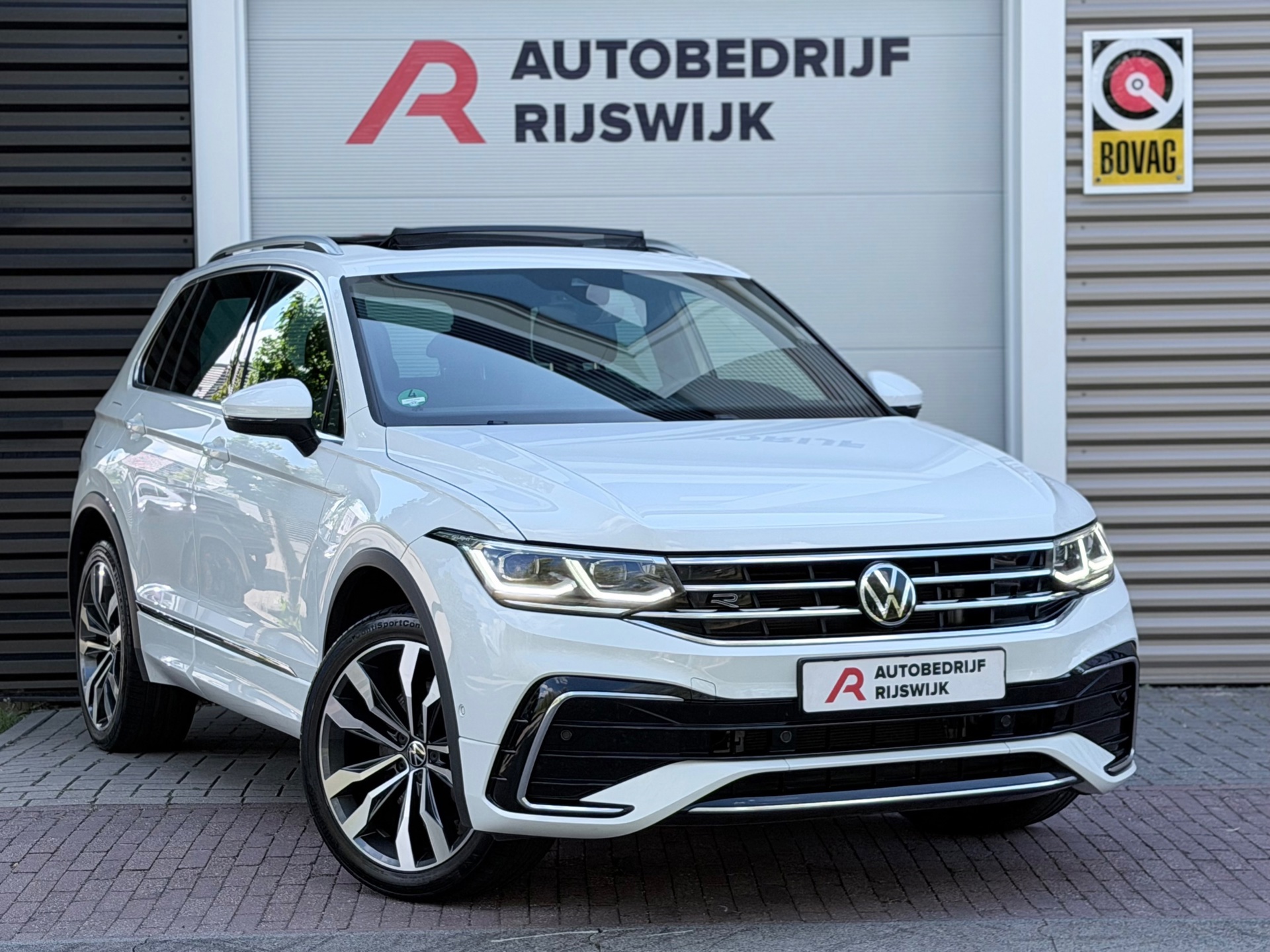 Volkswagen Tiguan 1.4 TSI eHybrid R-Line (2023), foto 6