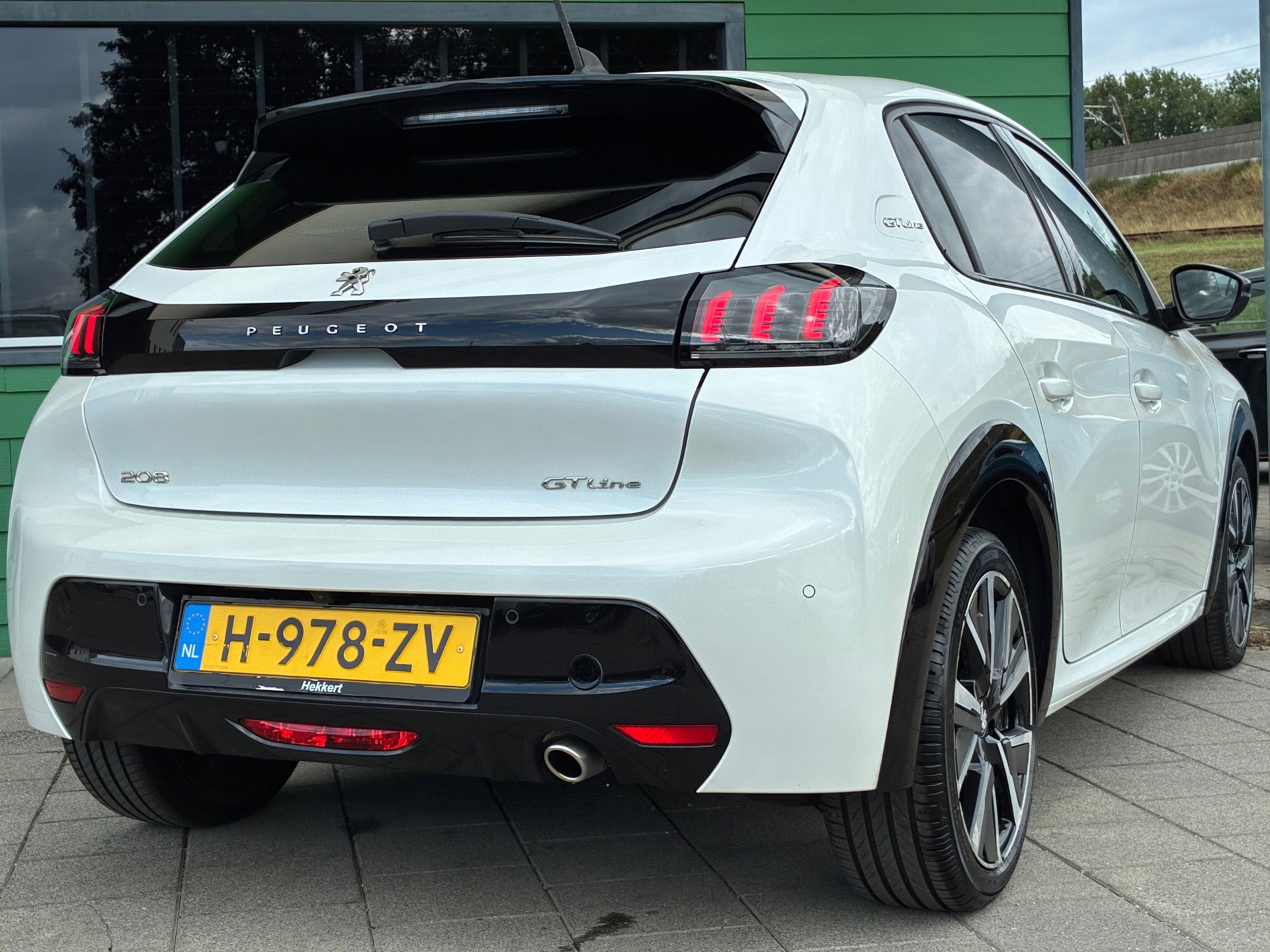 Peugeot 208 1.2 PureTech GT-Line (2020), foto 9