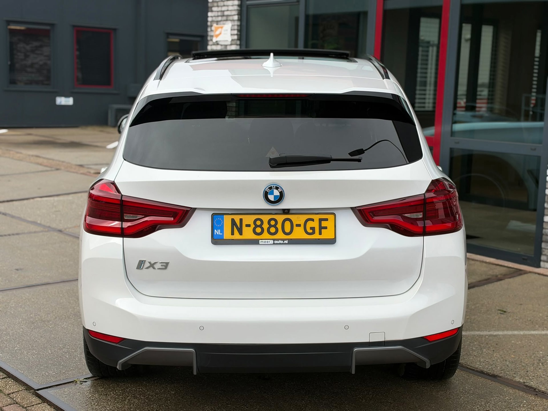 BMW IX3 High Executive 80 kWh (2021), foto 17
