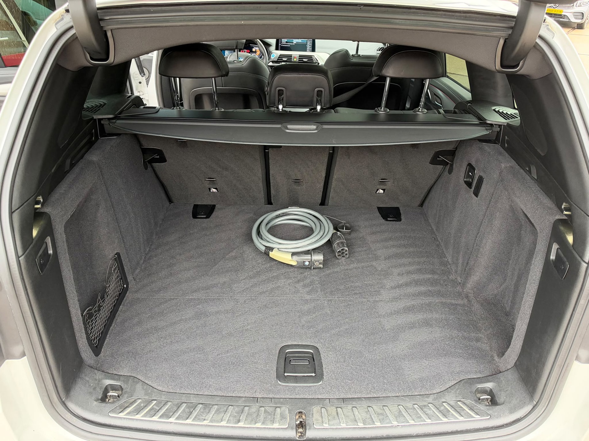 BMW IX3 High Executive 80 kWh (2021), foto 18