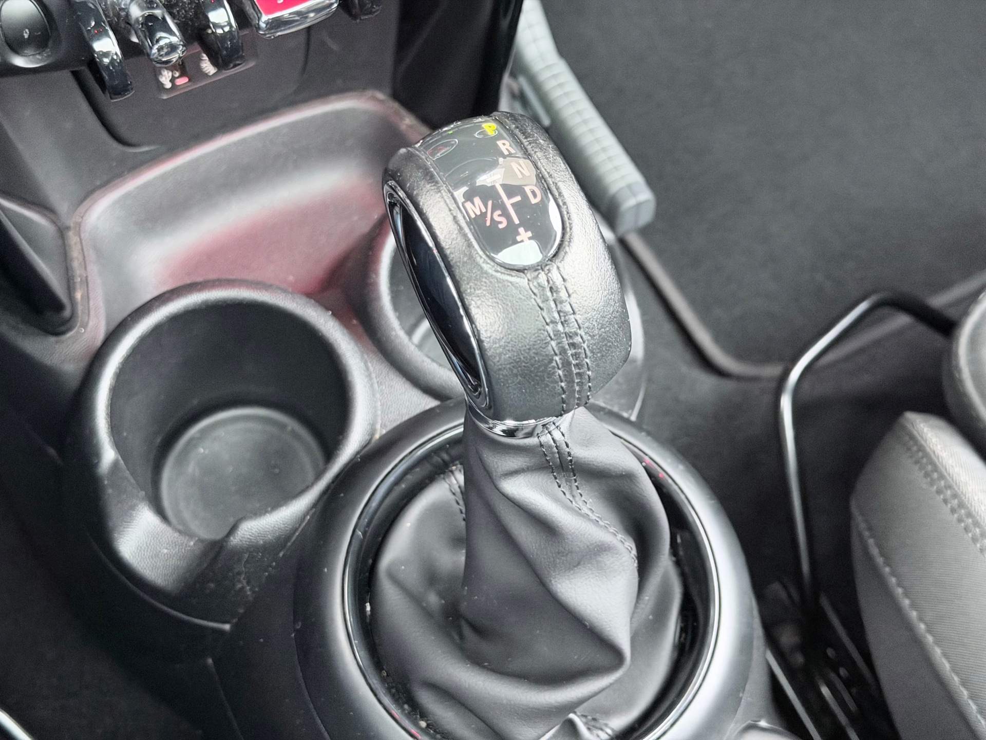 Mini 3-Deurs 1.5 Cooper Chili Business (2018), foto 14