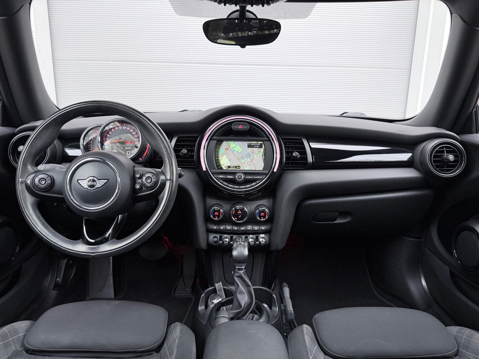 Mini 3-Deurs 1.5 Cooper Chili Business (2018), foto 9