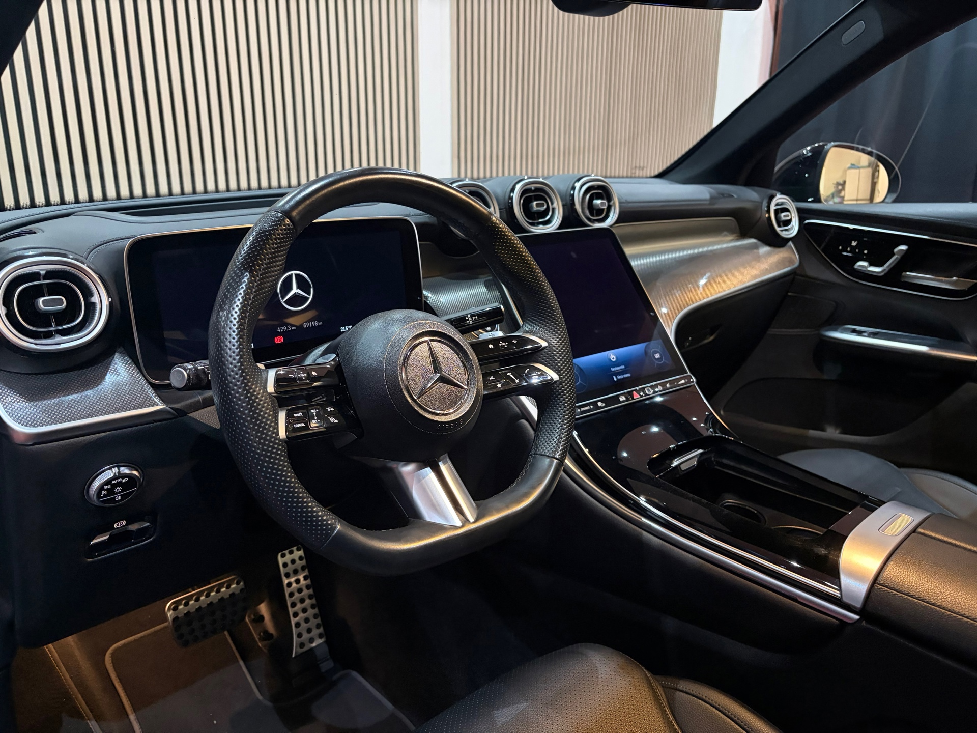Mercedes-Benz GLC-klasse 300 4MATIC AMG Line (2023), foto 17