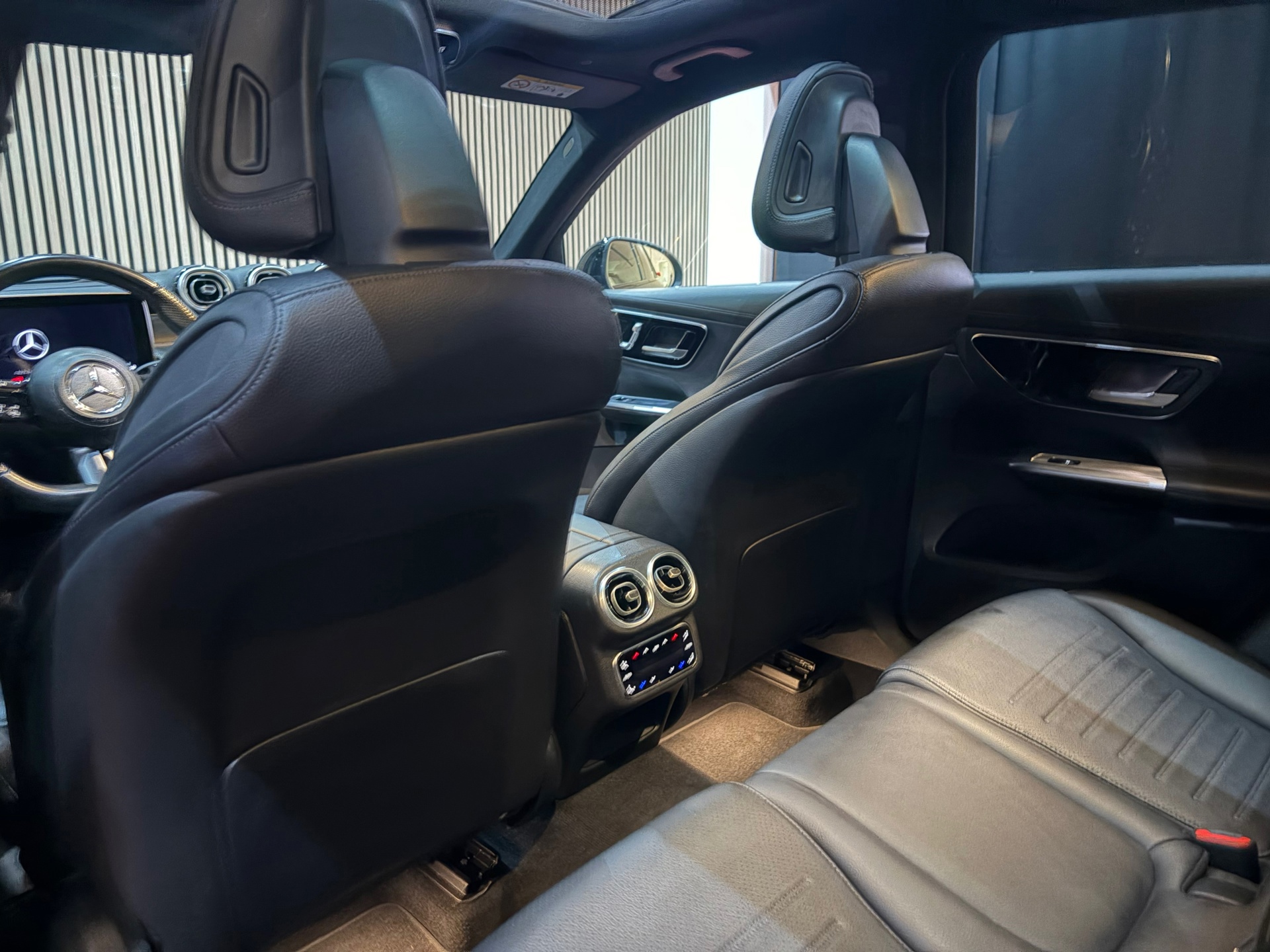 Mercedes-Benz GLC-klasse 300 4MATIC AMG Line (2023), foto 19