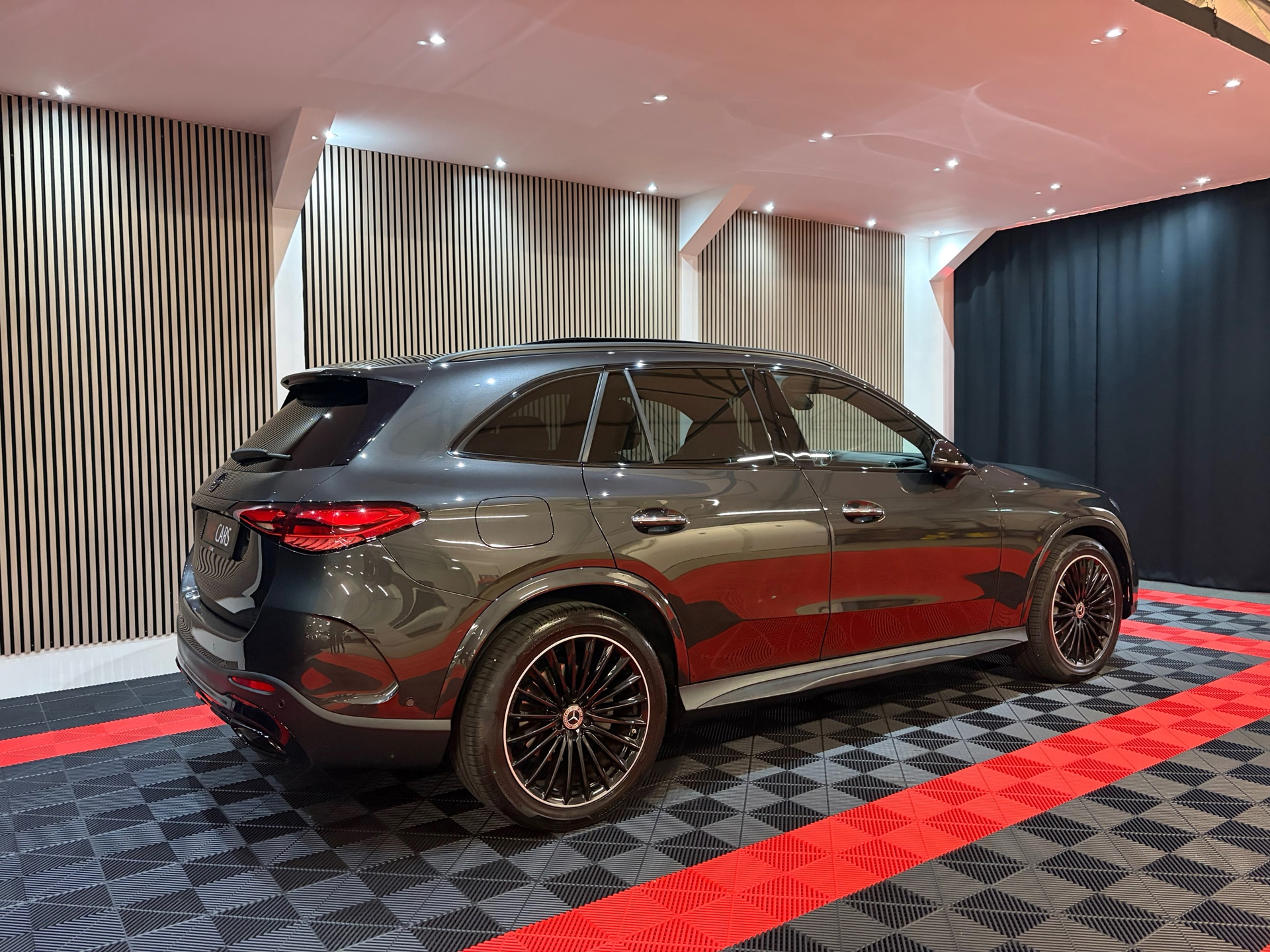 Mercedes-Benz GLC-klasse 300 4MATIC AMG Line (2023), foto 6