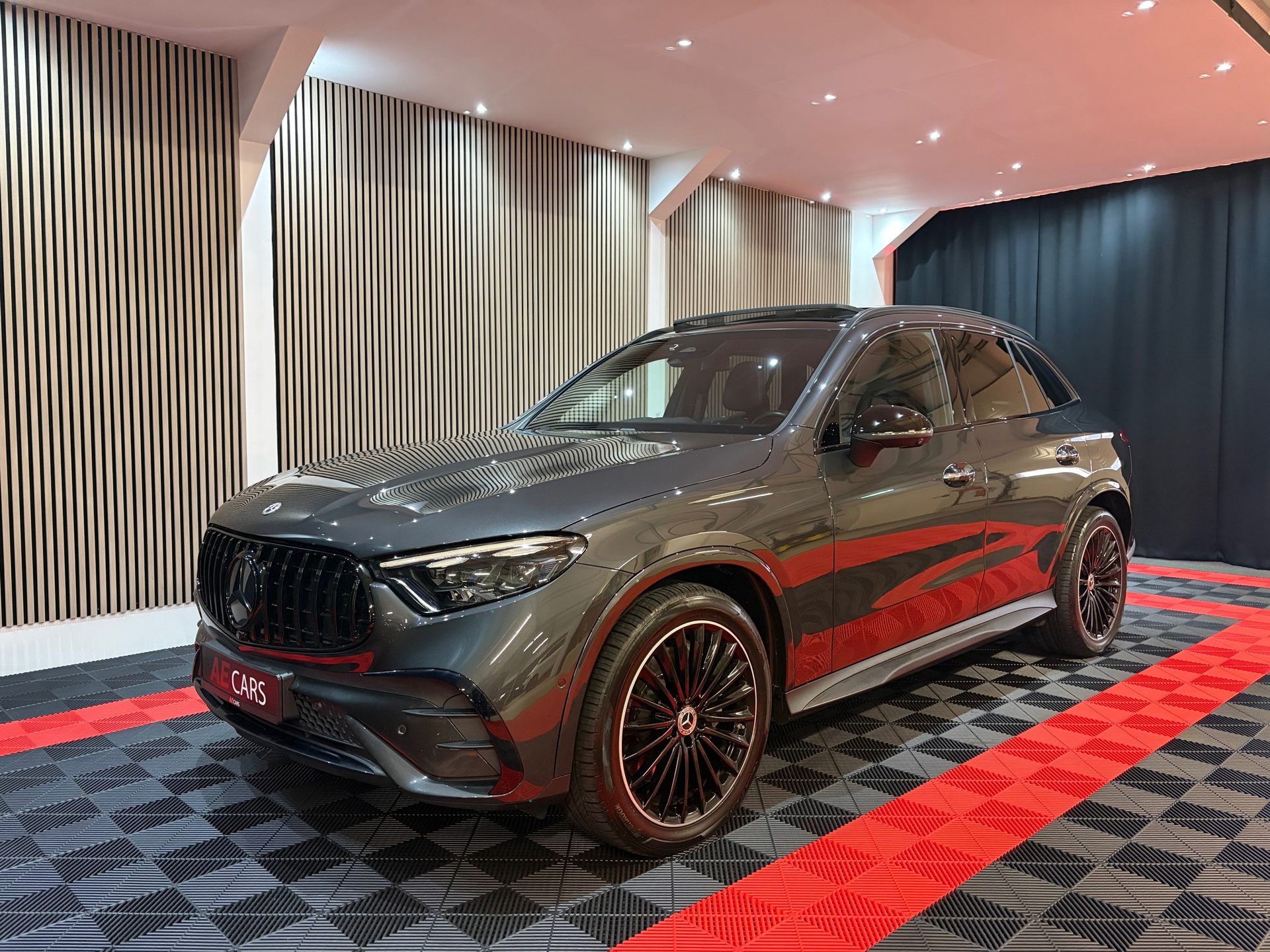 Mercedes-Benz GLC-klasse 300 4MATIC AMG Line (2023), foto 9