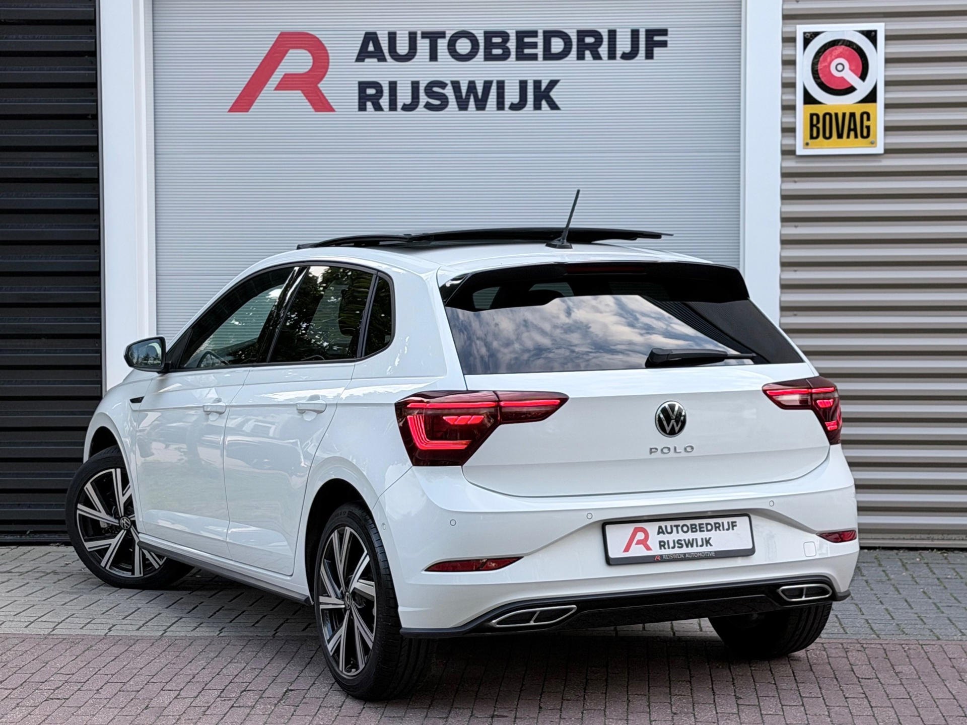 Volkswagen Polo 1.0 TSI R-Line (2022), foto 3