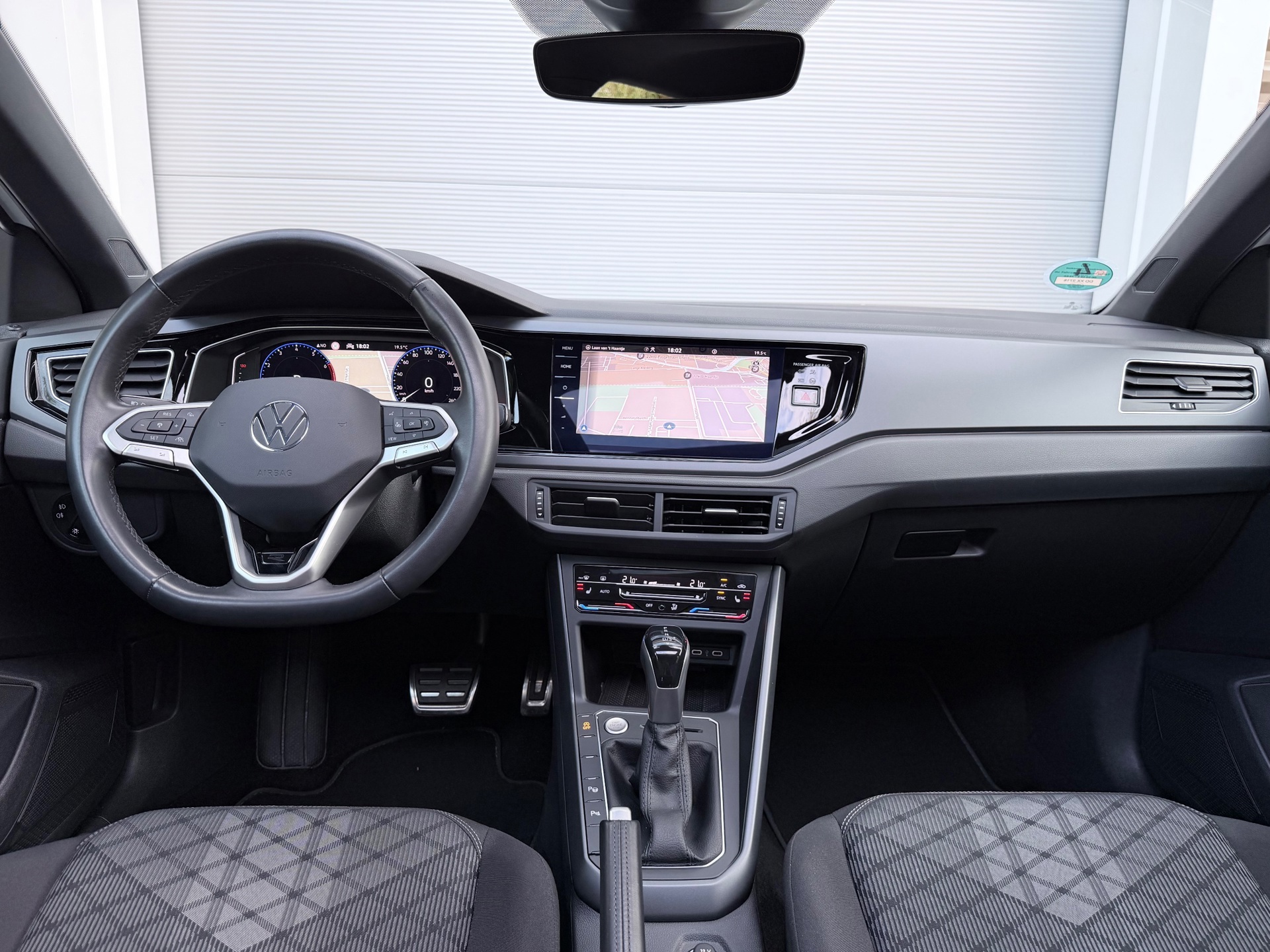 Volkswagen Polo 1.0 TSI R-Line (2022), foto 10