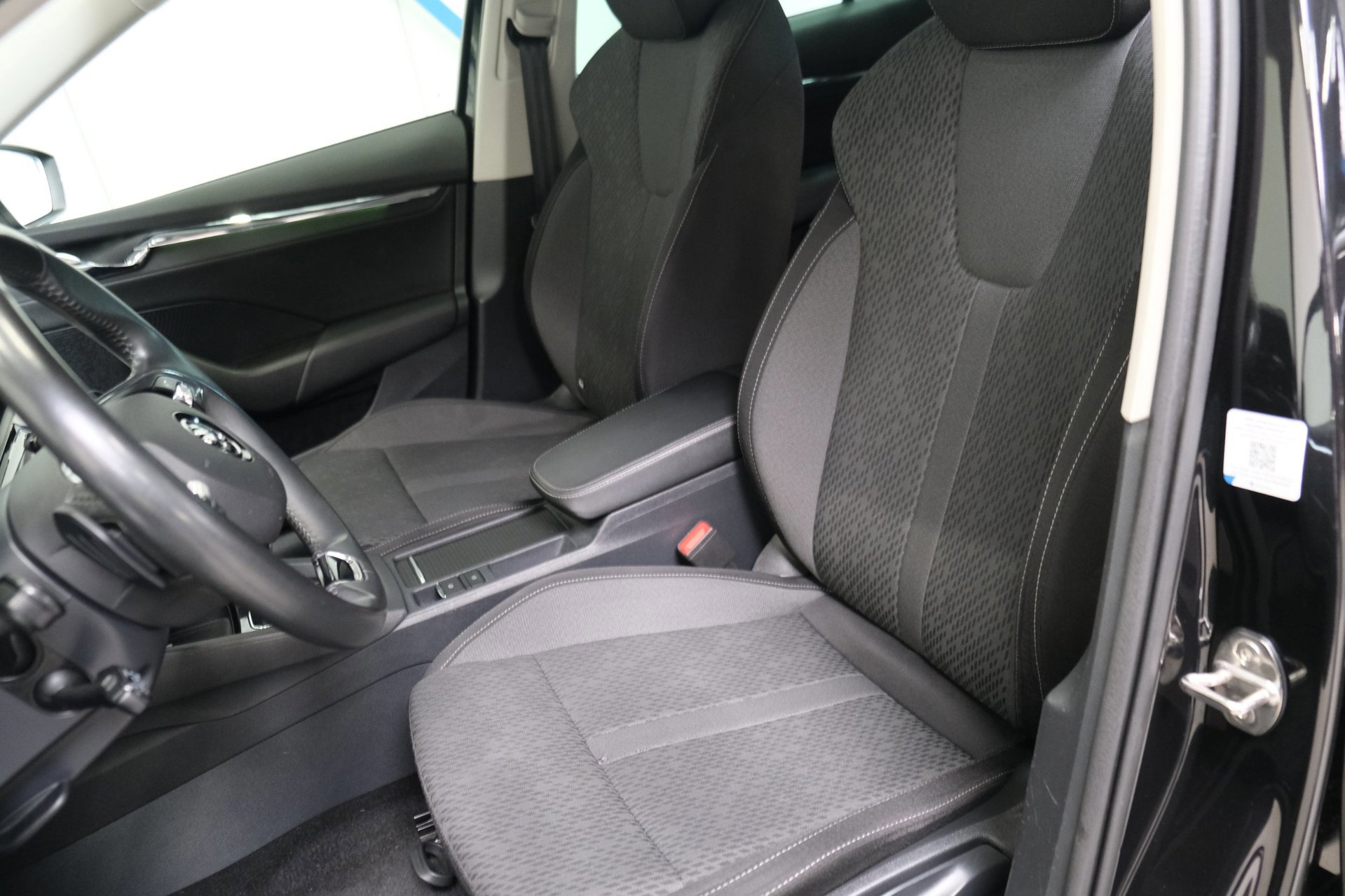 Skoda Octavia Combi 1.0 e-TSI Business Edition (2023), foto 13