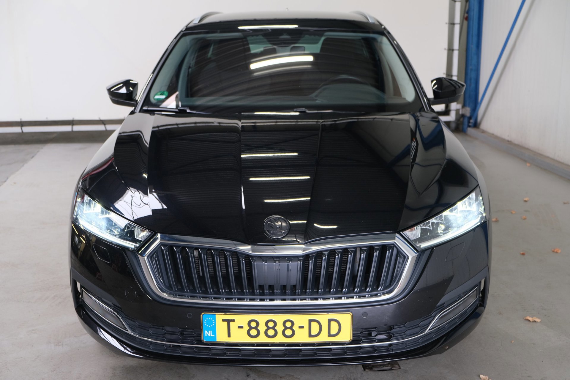 Skoda Octavia Combi 1.0 e-TSI Business Edition (2023), foto 3