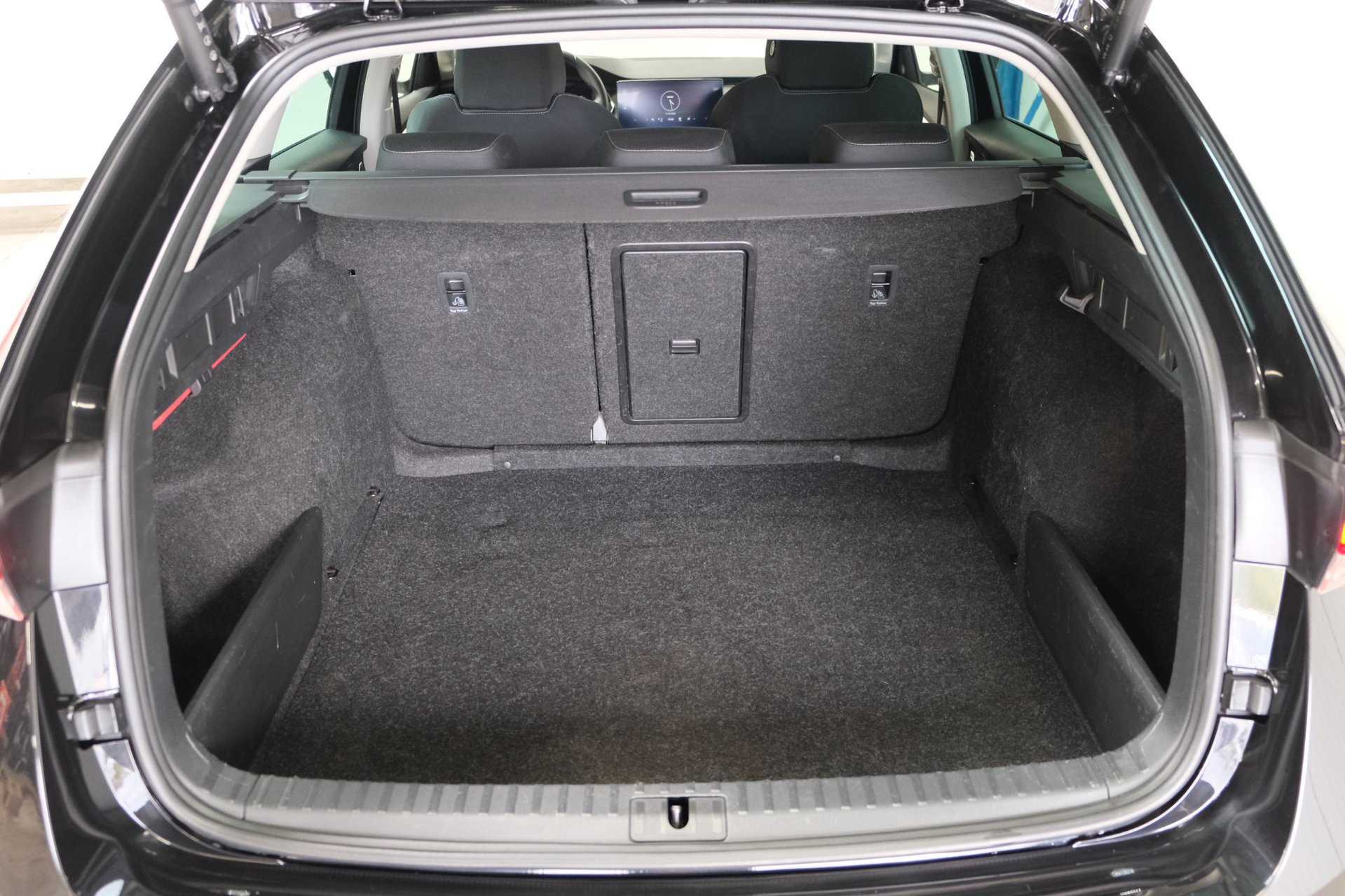 Skoda Octavia Combi 1.0 e-TSI Business Edition (2023), foto 7