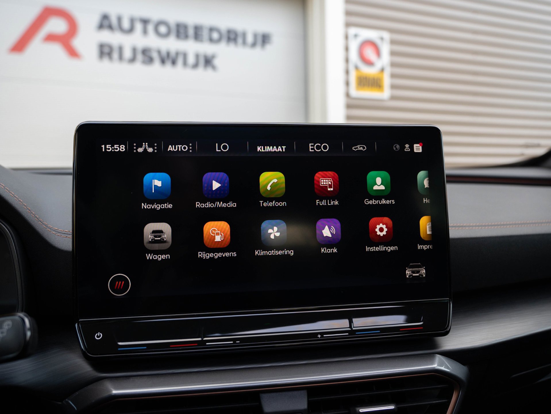 CUPRA Formentor 1.4 e-Hybrid VZ Copper Edition (2022), foto 34