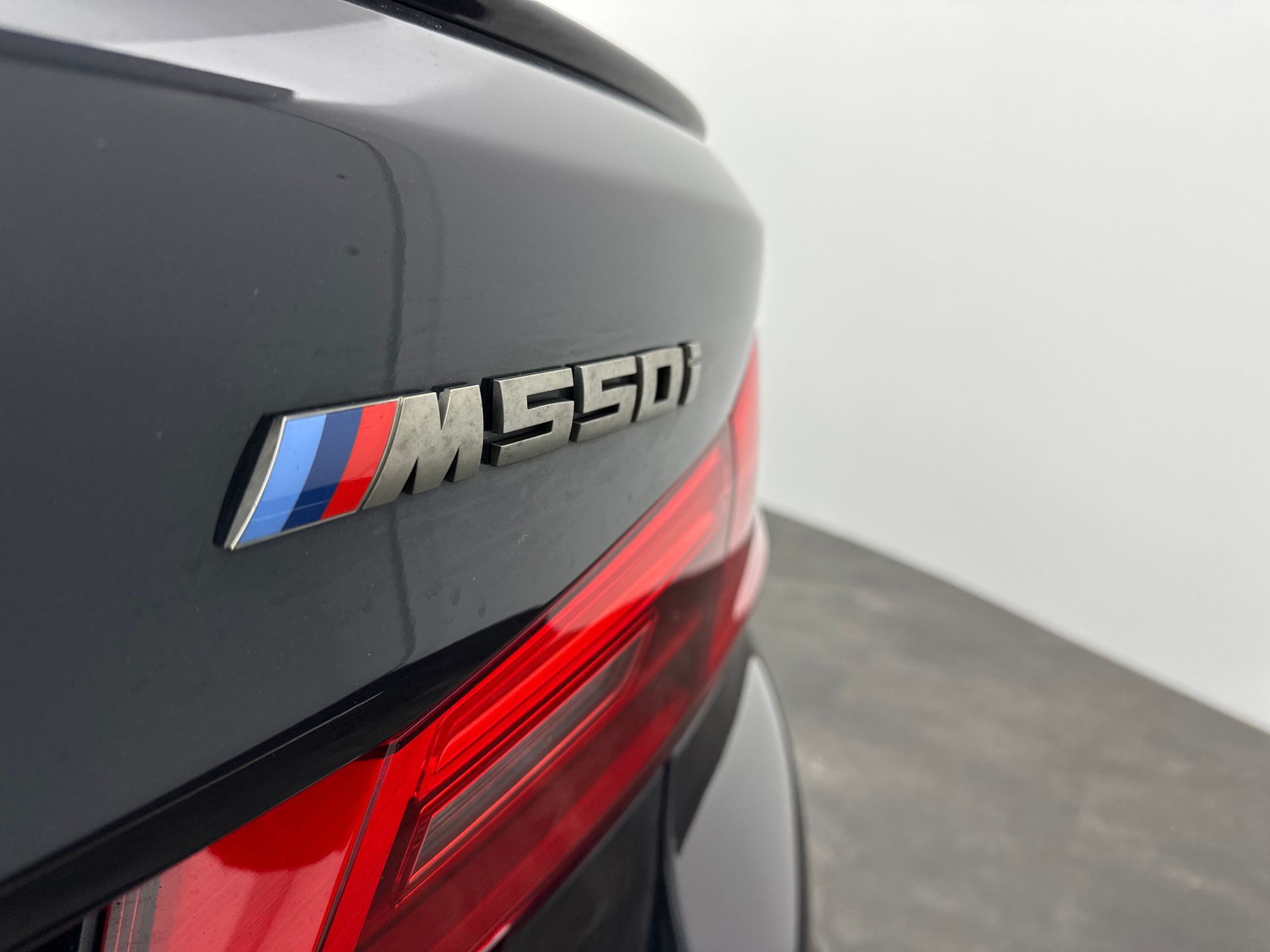 BMW 5-Serie M550i xDrive High Executive B&W Stoelkoeling 360 (2017), foto 36