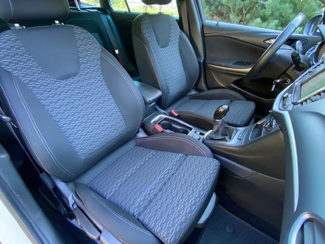 Opel Astra Sports Tourer 1.0 Online Edition Camera Navie (2018), foto 2
