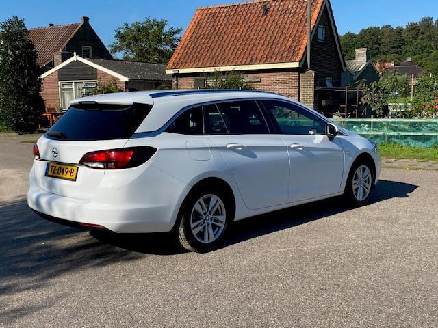 Opel Astra Sports Tourer 1.0 Online Edition Camera Navie (2018), foto 12