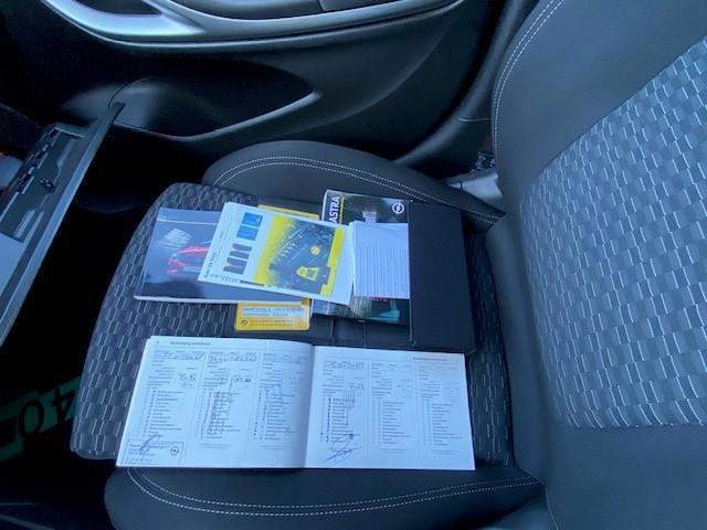 Opel Astra Sports Tourer 1.0 Online Edition Camera Navie (2018), foto 6