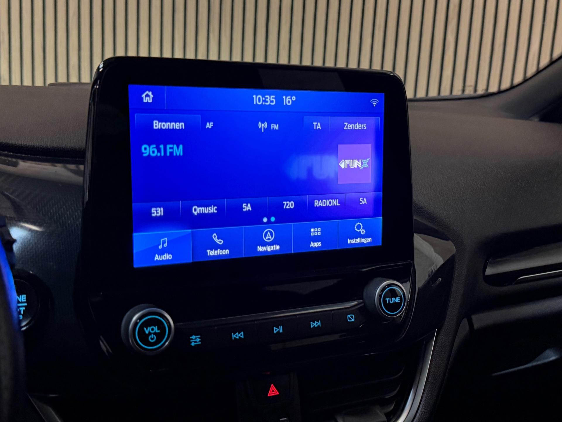 Ford Fiesta 1.0 EcoBoost ST-Line (2019), foto 15