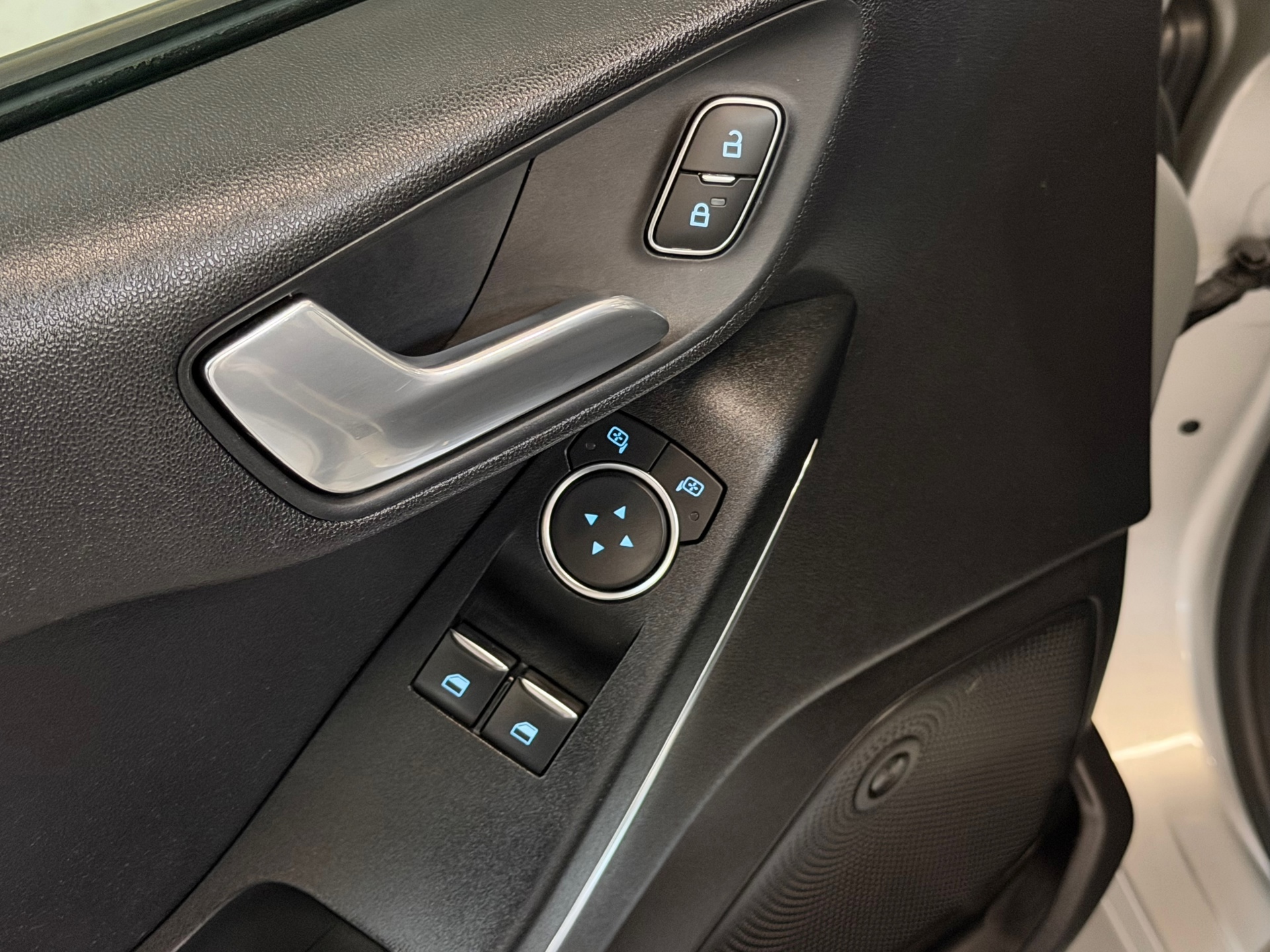 Ford Fiesta 1.0 EcoBoost ST-Line (2019), foto 33