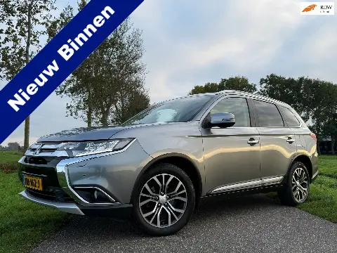 Mitsubishi Outlander 2.0 Instyle 4WD (2016)