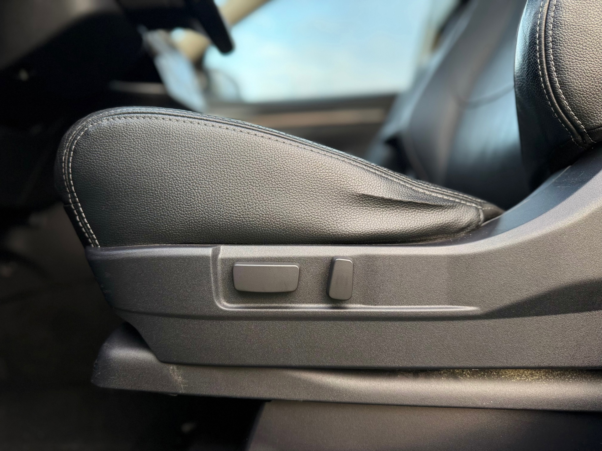 Mitsubishi Outlander 2.0 Instyle 4WD (2016), foto 11