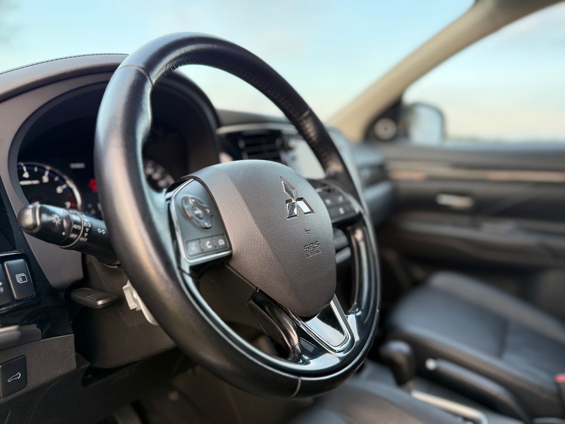 Mitsubishi Outlander 2.0 Instyle 4WD (2016), foto 18
