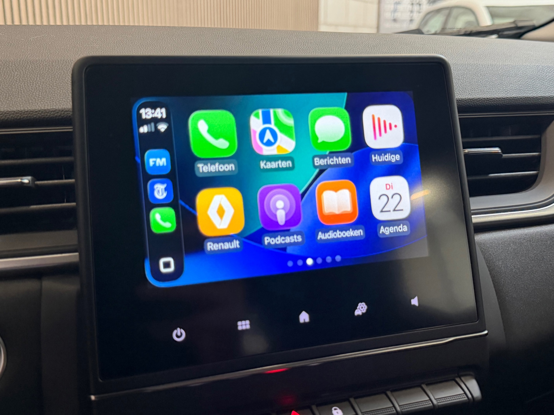 Renault Captur 1.3 TCe 140 Business Zen (2021), foto 15