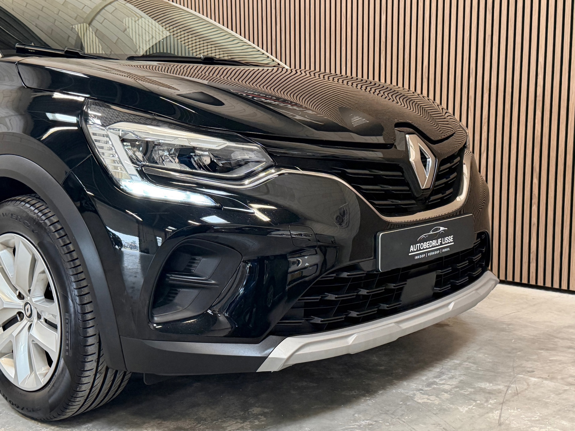 Renault Captur 1.3 TCe 140 Business Zen (2021), foto 20