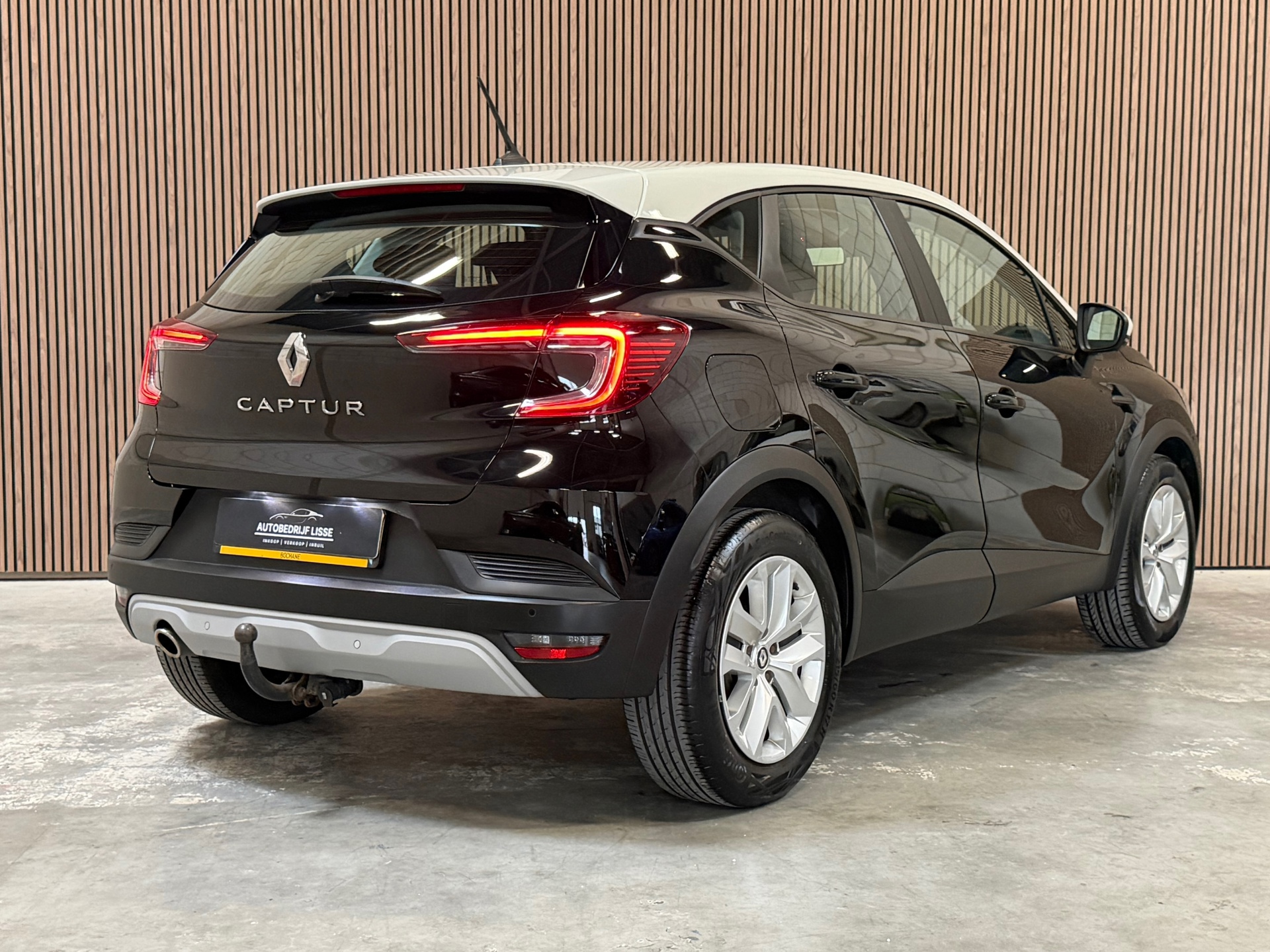 Renault Captur 1.3 TCe 140 Business Zen (2021), foto 25