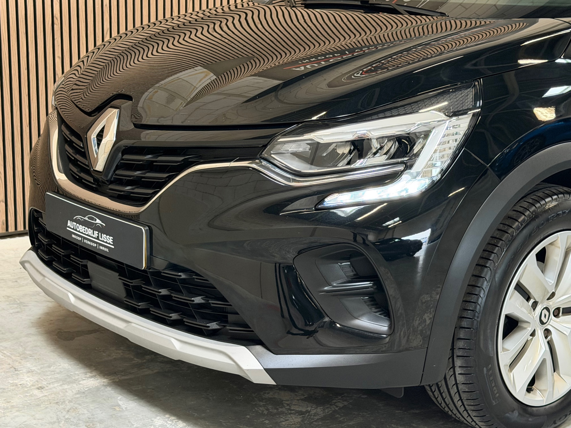 Renault Captur 1.3 TCe 140 Business Zen (2021), foto 4