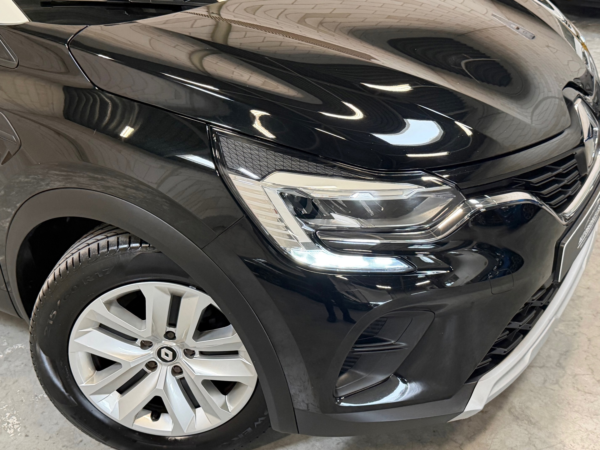 Renault Captur 1.3 TCe 140 Business Zen (2021), foto 34