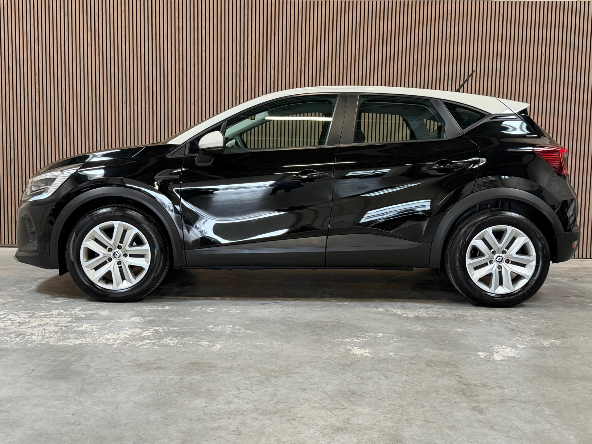 Renault Captur 1.3 TCe 140 Business Zen (2021), foto 5