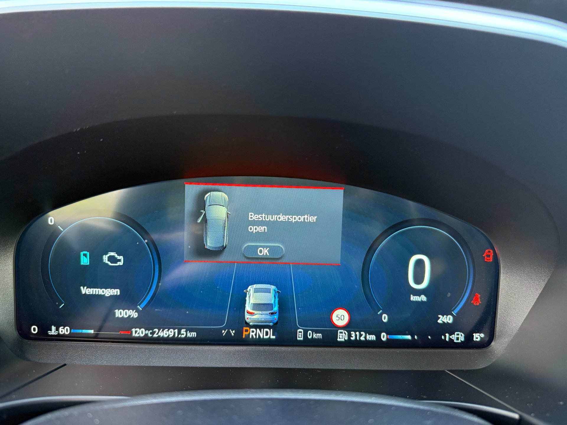 Ford Kuga 2.5 243pk PHEV Titanium Camera 360-gr (2025), foto 14