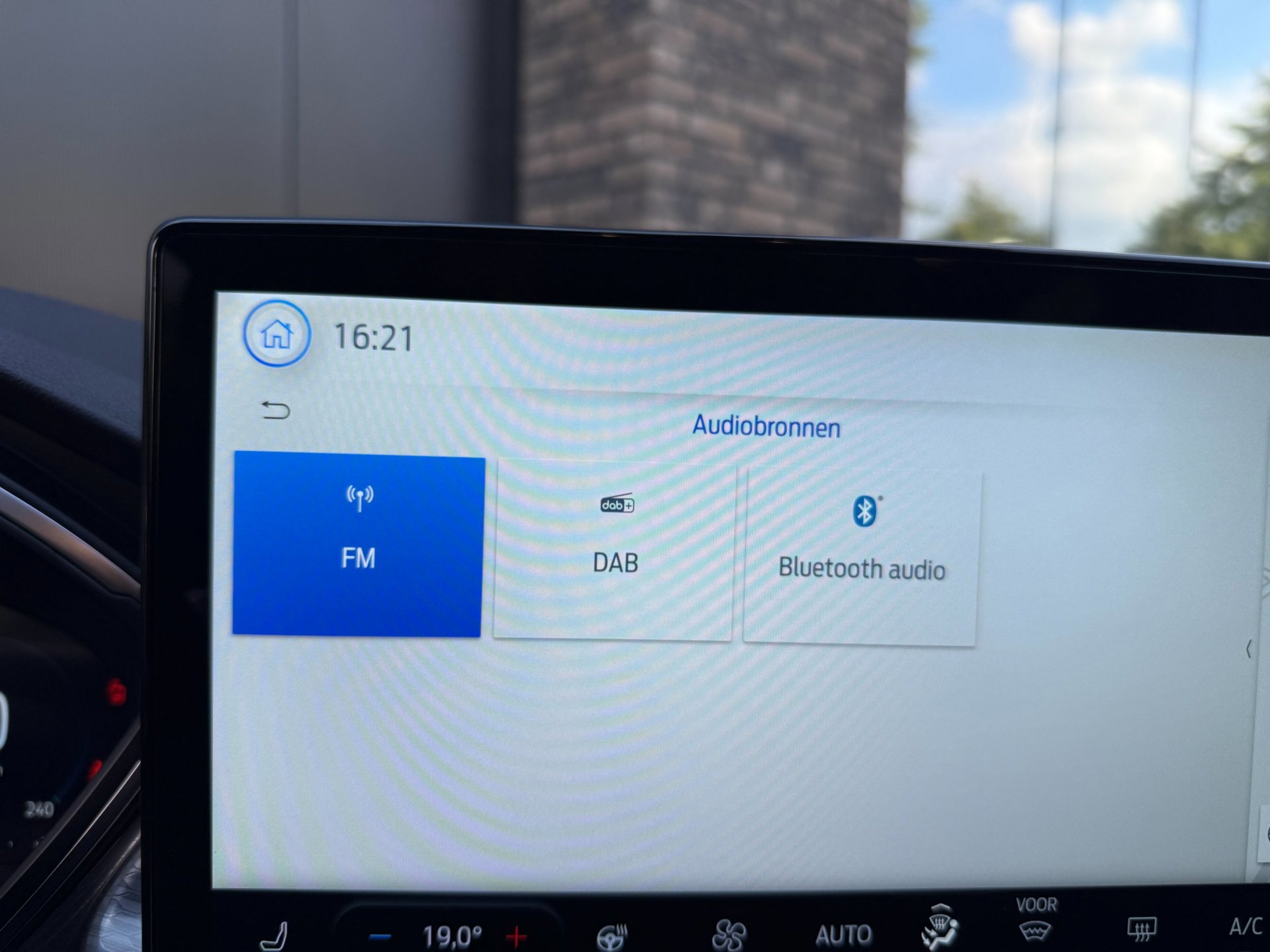 Ford Kuga 2.5 243pk PHEV Titanium Camera 360-gr (2025), foto 18