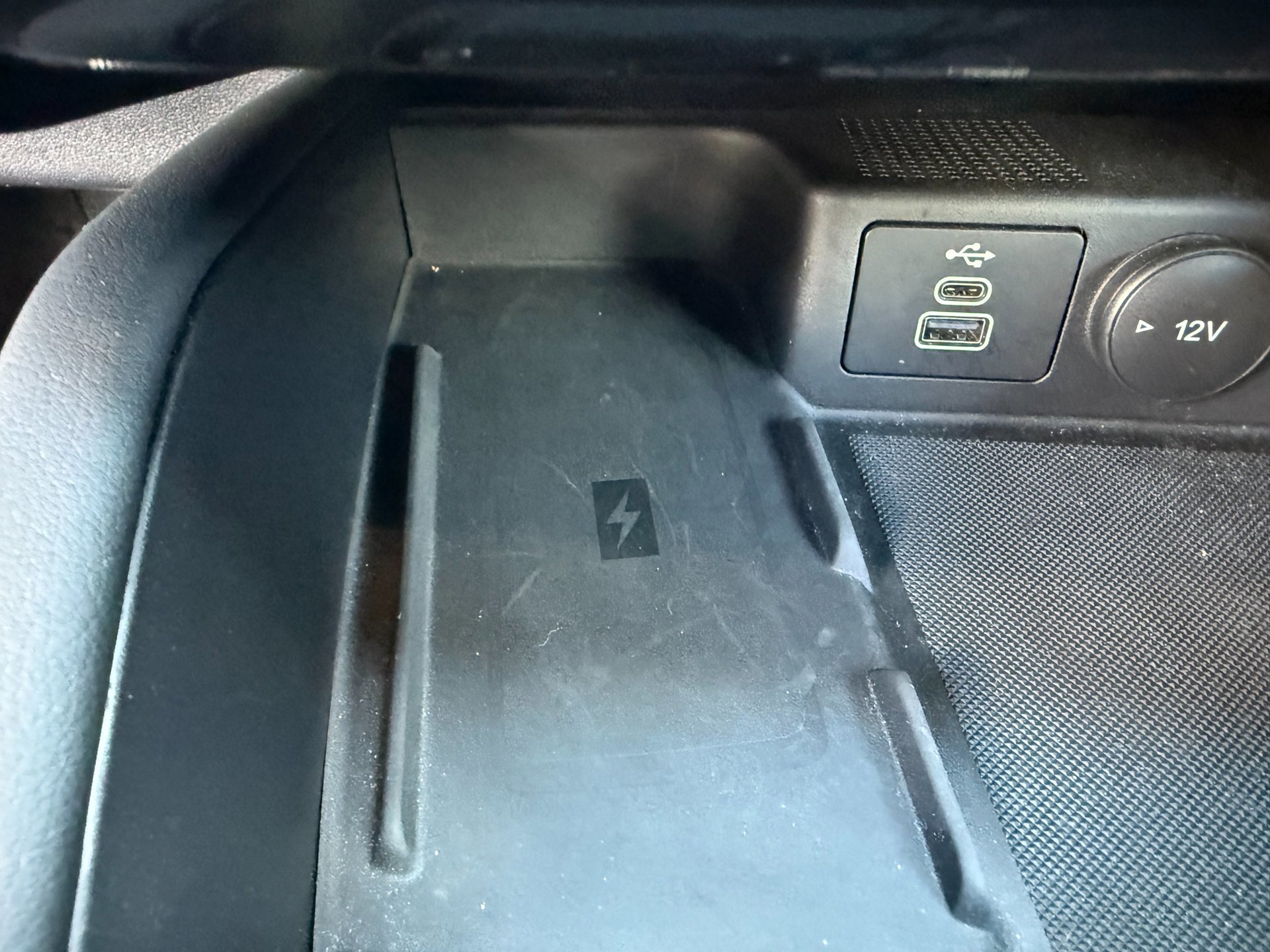 Ford Kuga 2.5 243pk PHEV Titanium Camera 360-gr (2025), foto 21