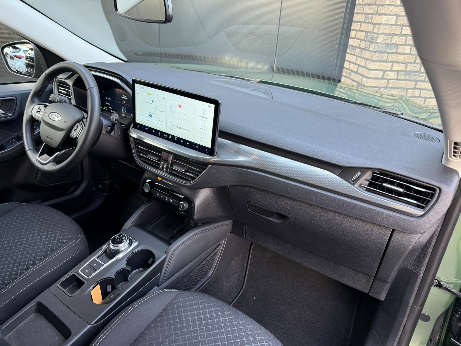 Ford Kuga 2.5 243pk PHEV Titanium Camera 360-gr (2025), foto 25