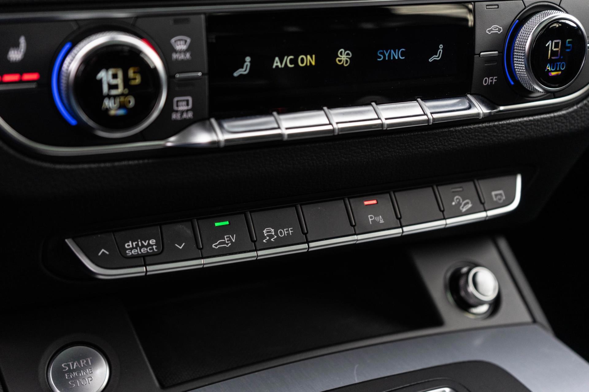 Audi Q5 50 TFSI e Quattro S edition (2020), foto 23