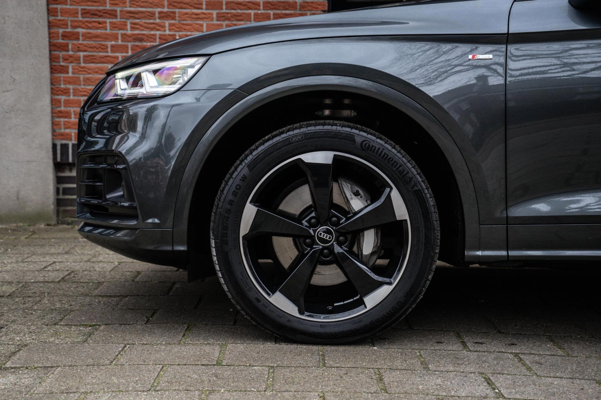 Audi Q5 50 TFSI e Quattro S edition (2020), foto 10