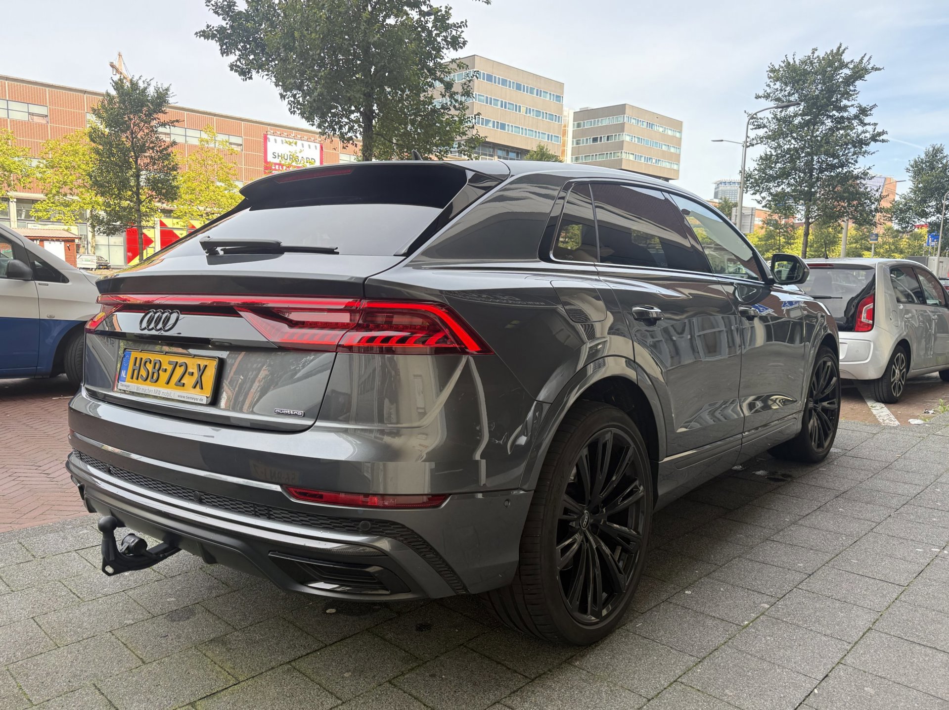 Audi Q8 55 TFSI e Quattro 2023 Competition (2023), foto 5