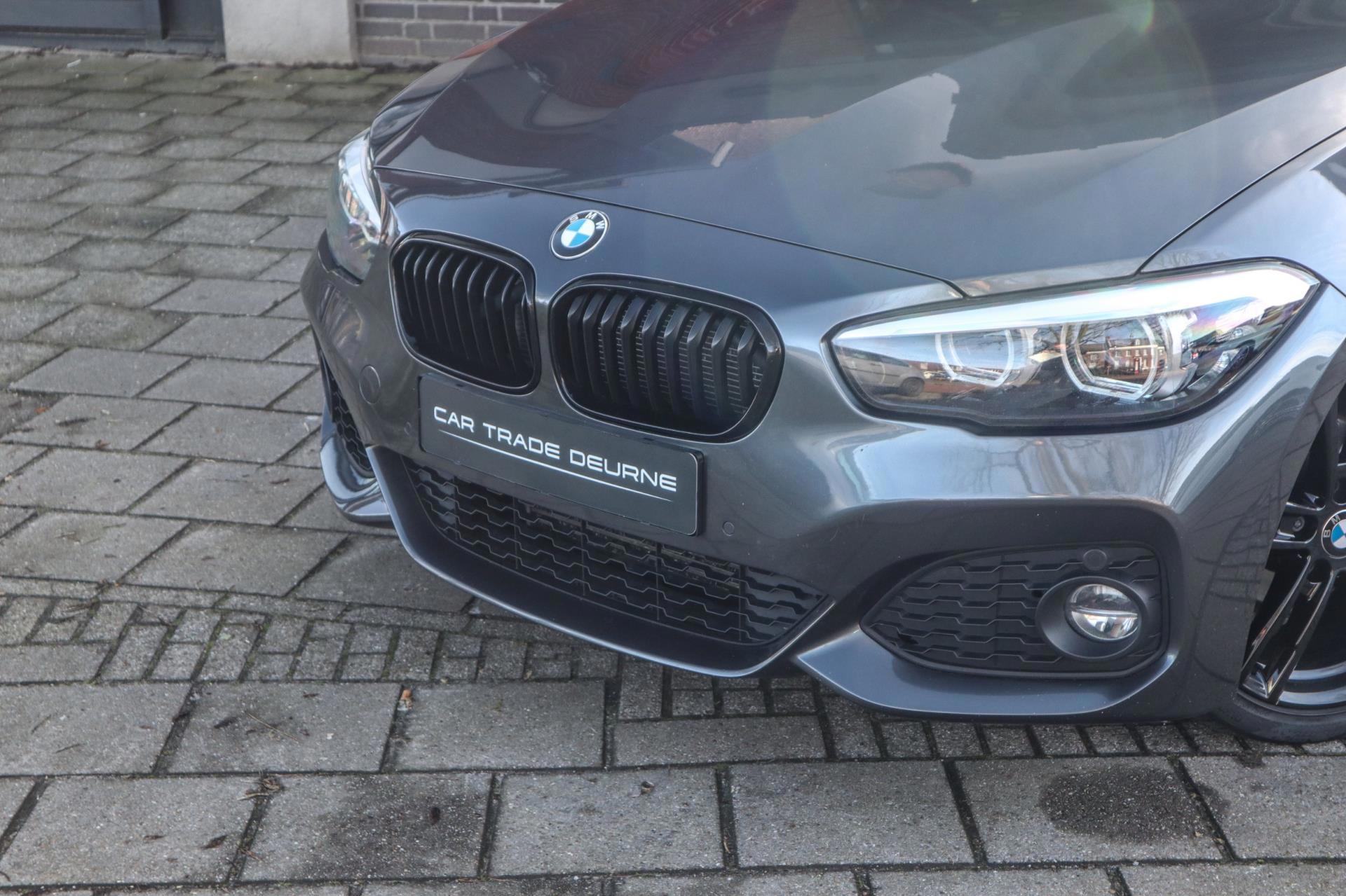 BMW 1-Serie 118i M Sport (2018), foto 2