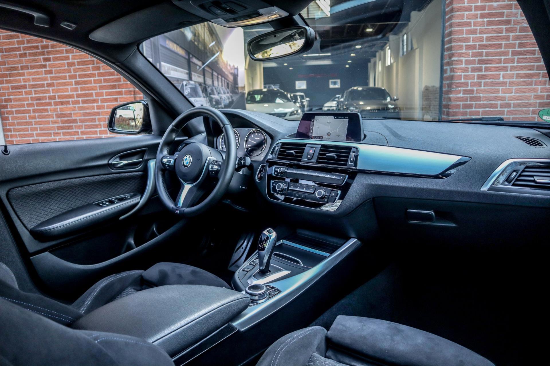 BMW 1-Serie 118i M Sport (2018), foto 11