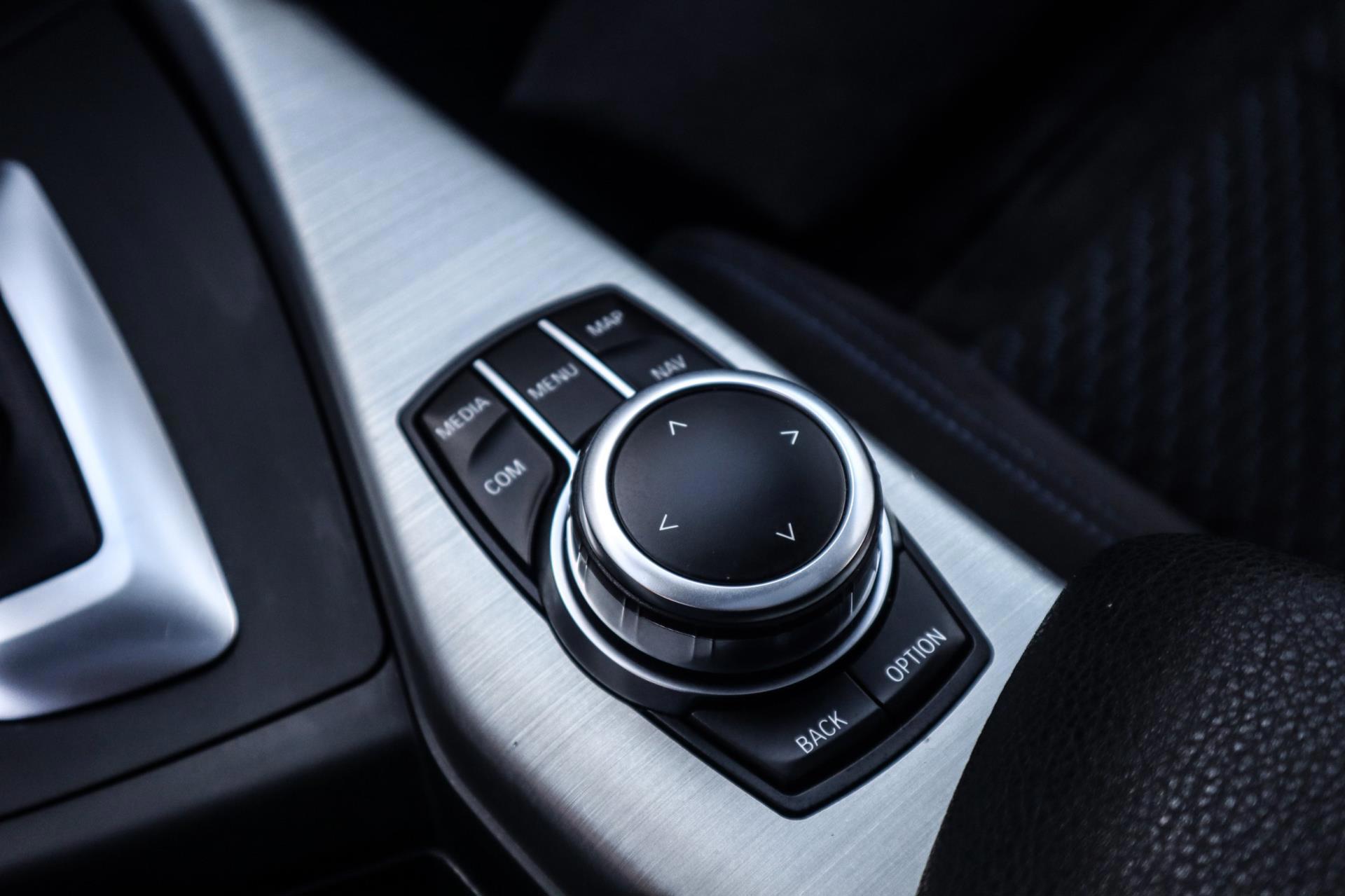 BMW 1-Serie 118i M Sport (2018), foto 26