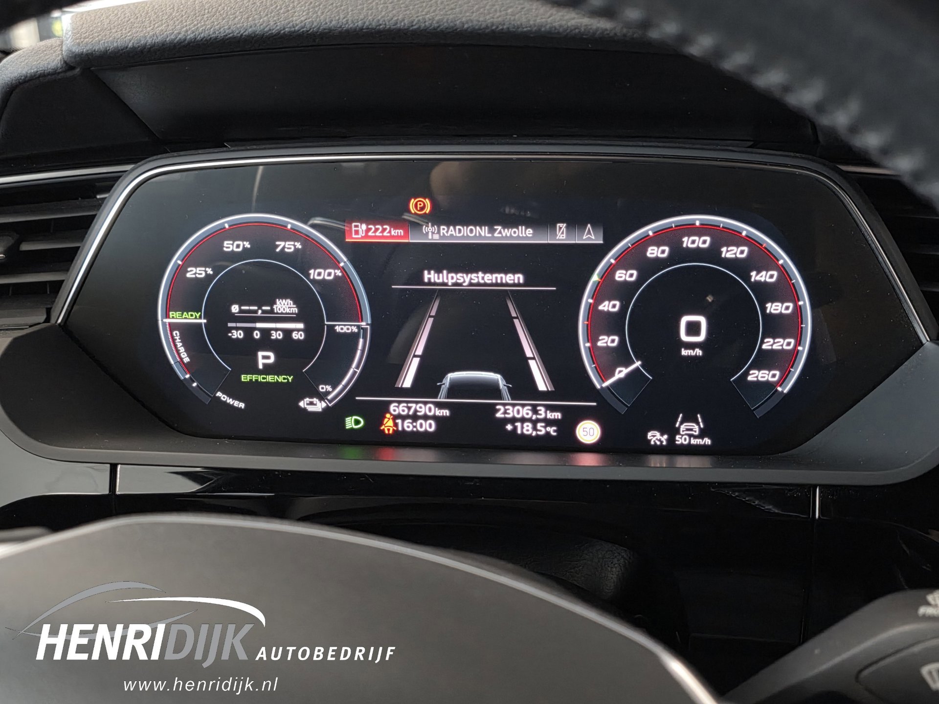 Audi E-tron 50 quattro Launch Edition 71 kWh SOH 88% S (2021), foto 47