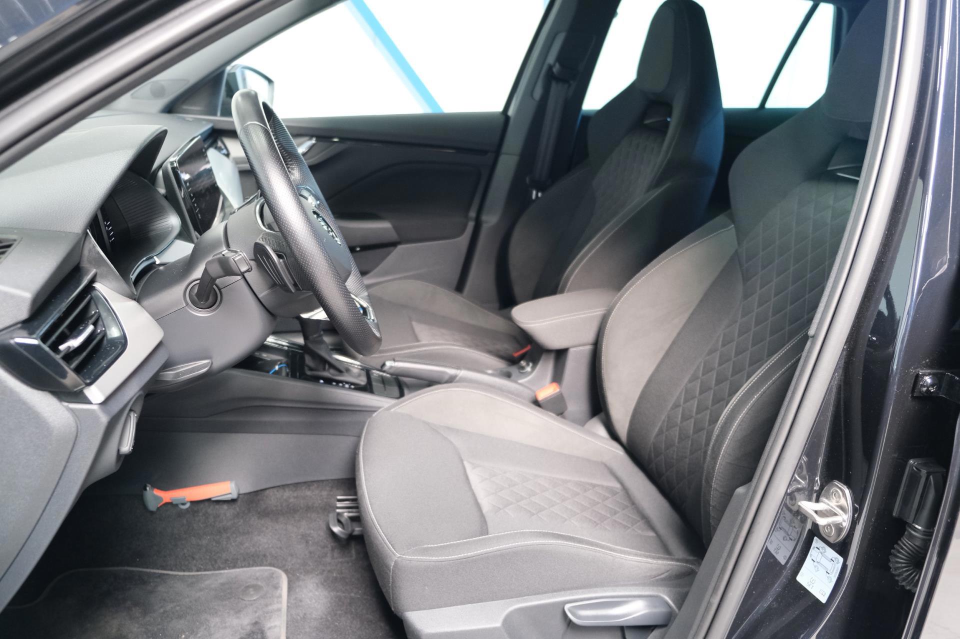 Skoda Kamiq 1.5 TSI ACT Sport Business (2021), foto 11