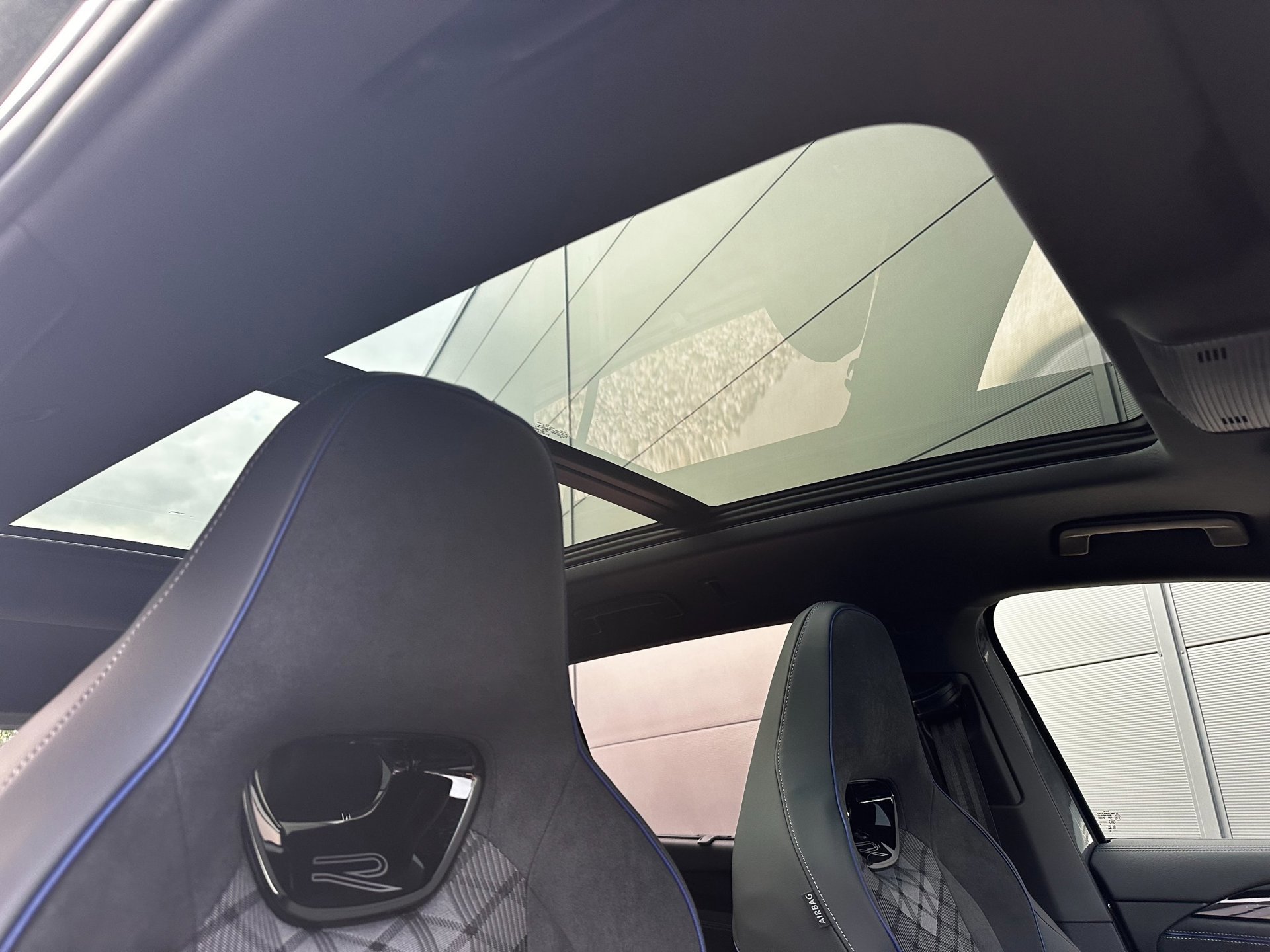 Volkswagen Tayron 1.5 eHybrid R-Line 204 pk (2026), foto 18