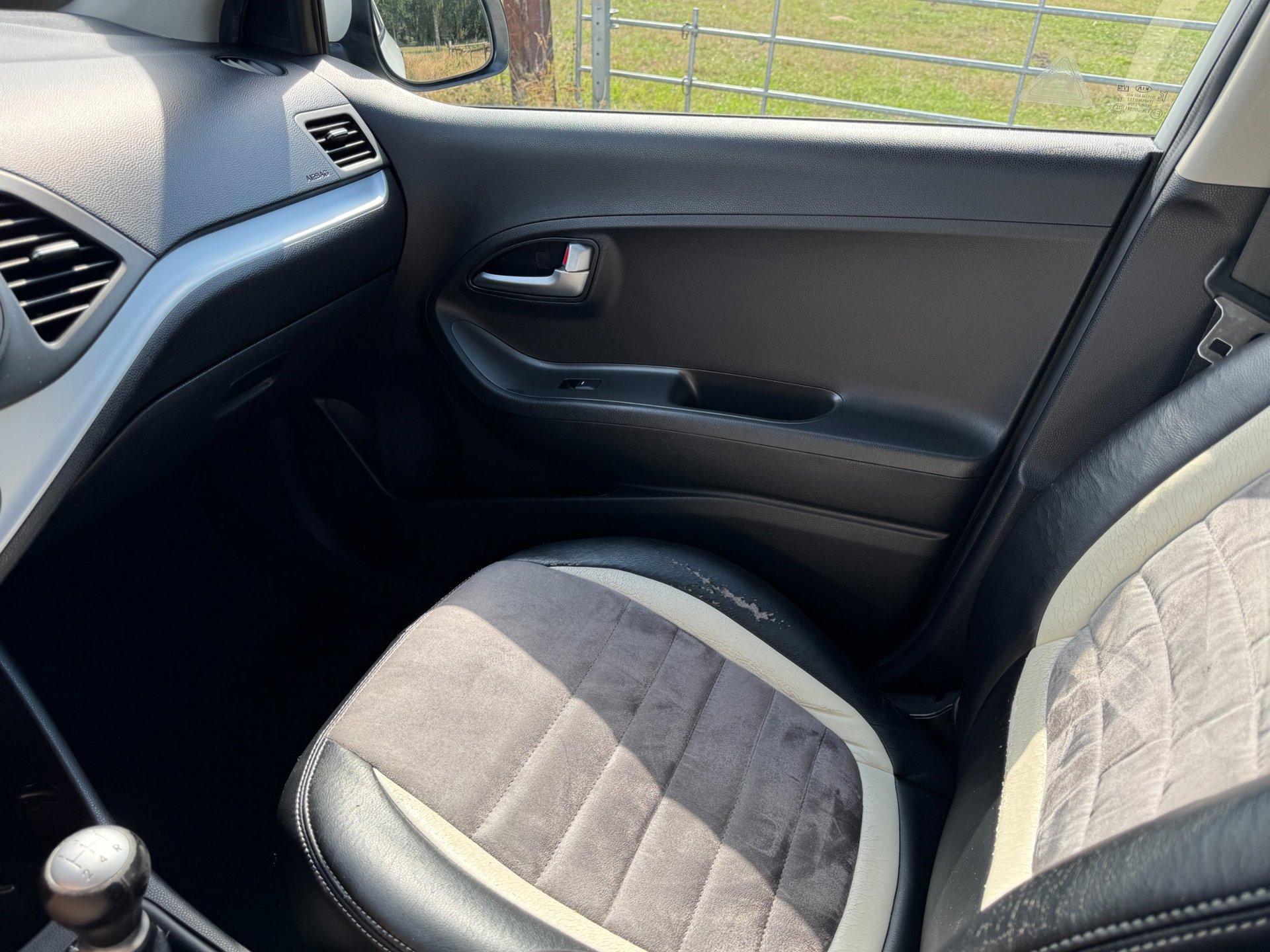 Kia Picanto 1.0 CVVT ColorLine (2016), foto 18